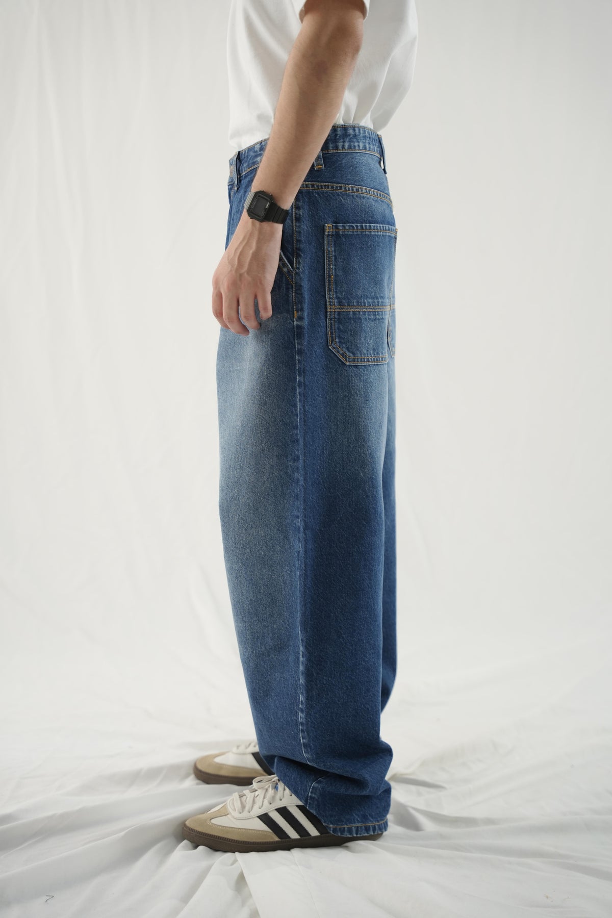 Loose Fit Baggy Jeans - Dark Blue