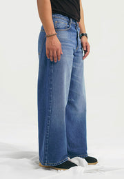 Wide Leg Pleated Jeans - Mid Blue
