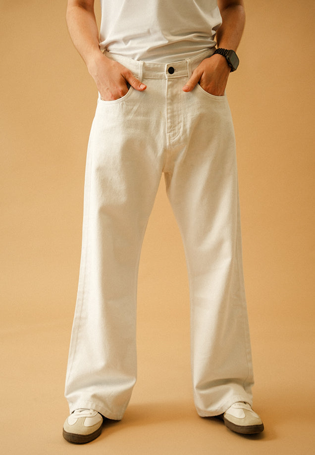 Straight Fit Wide Leg Jeans - White