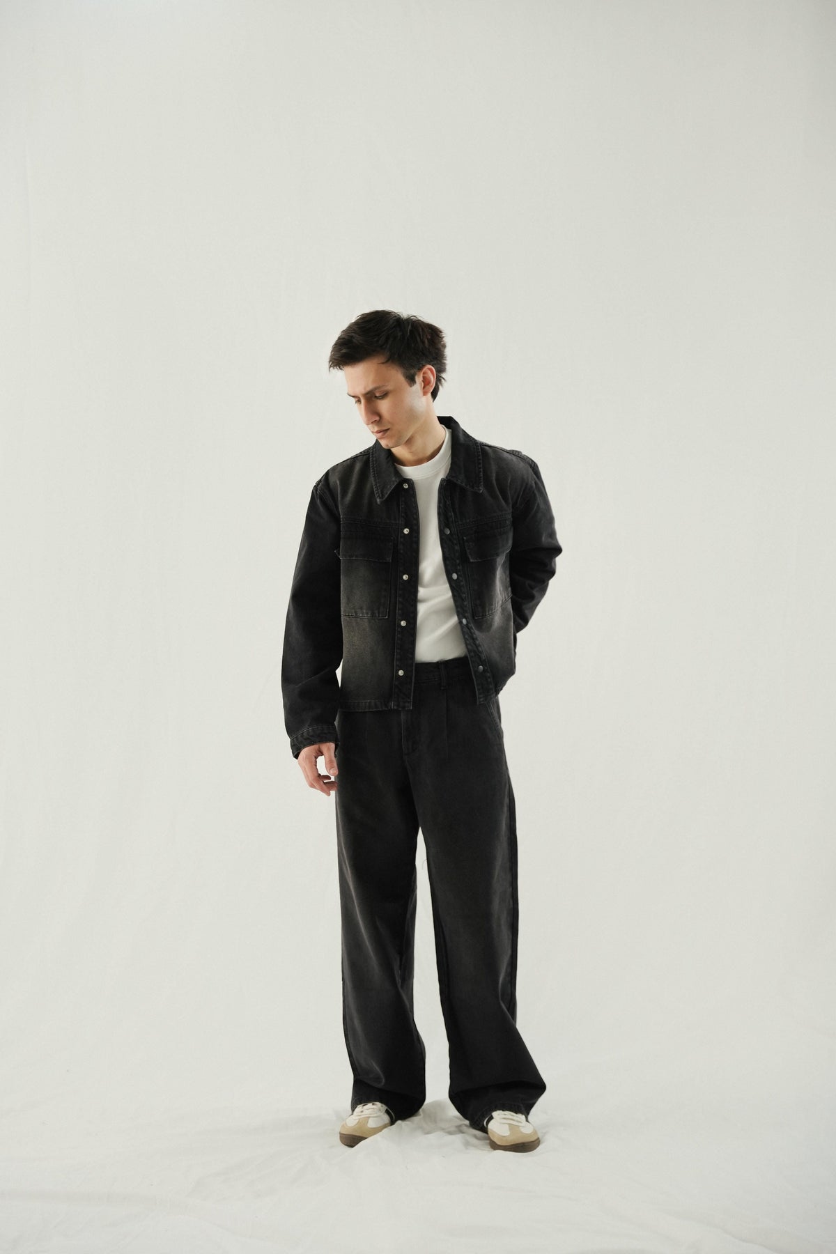 Pleated Baggy Denim Trousers - Stone Wash