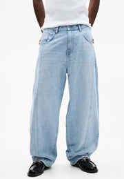 Barrel Fit Jeans - Light Blue